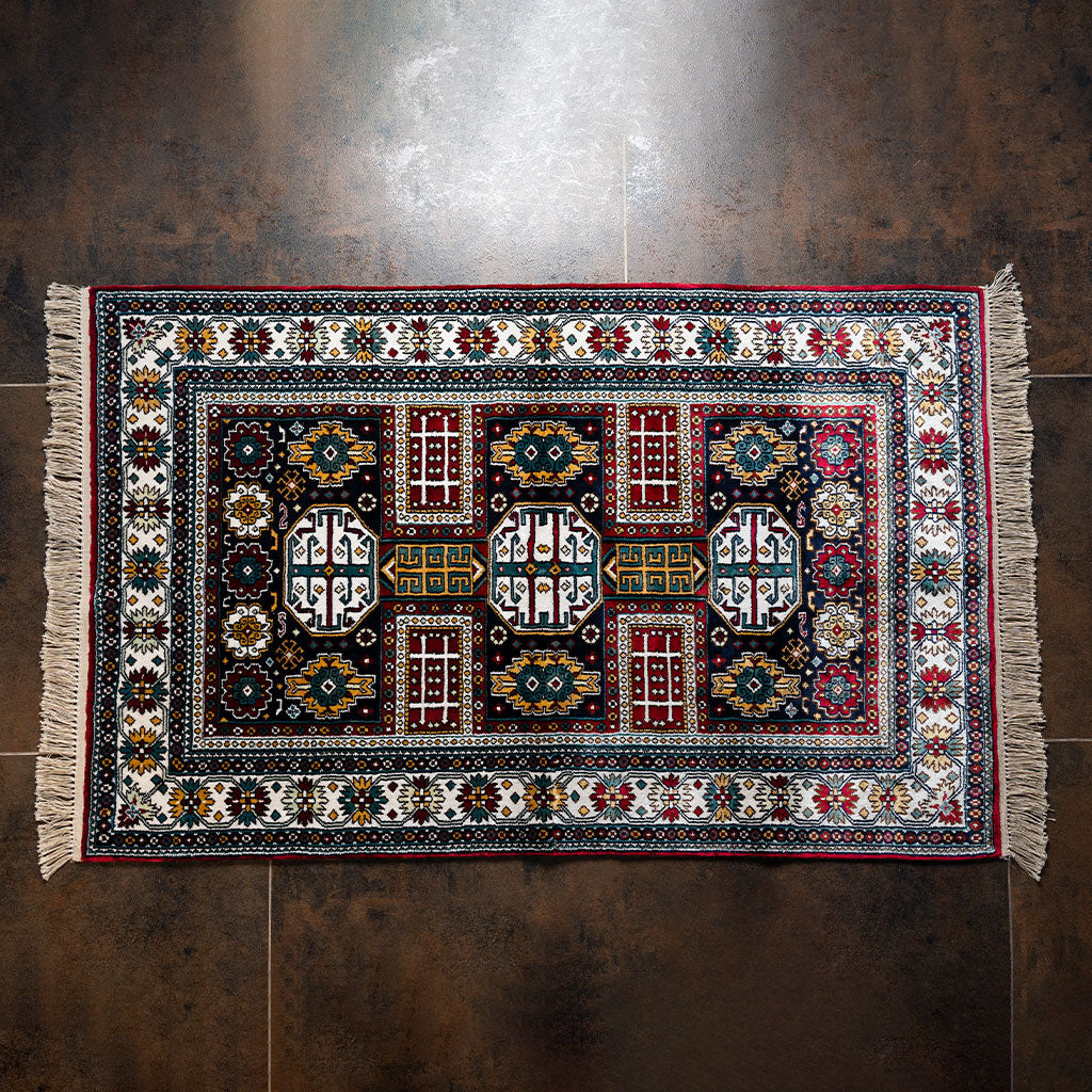 "Orduj" silk carpet